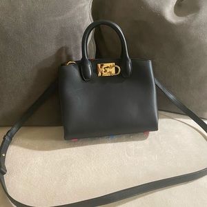 Salvatore ferragamo mini studio